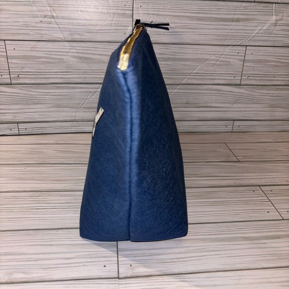 Lucky Brand NWT Blue Cosmetic Bag - Picture 4 of 8